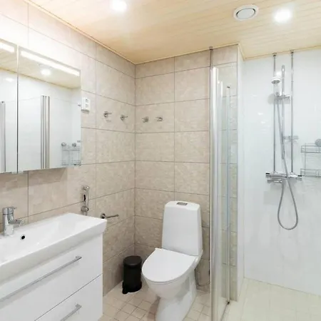 דירה A Well-equipped 2-bedroom הלסינקי